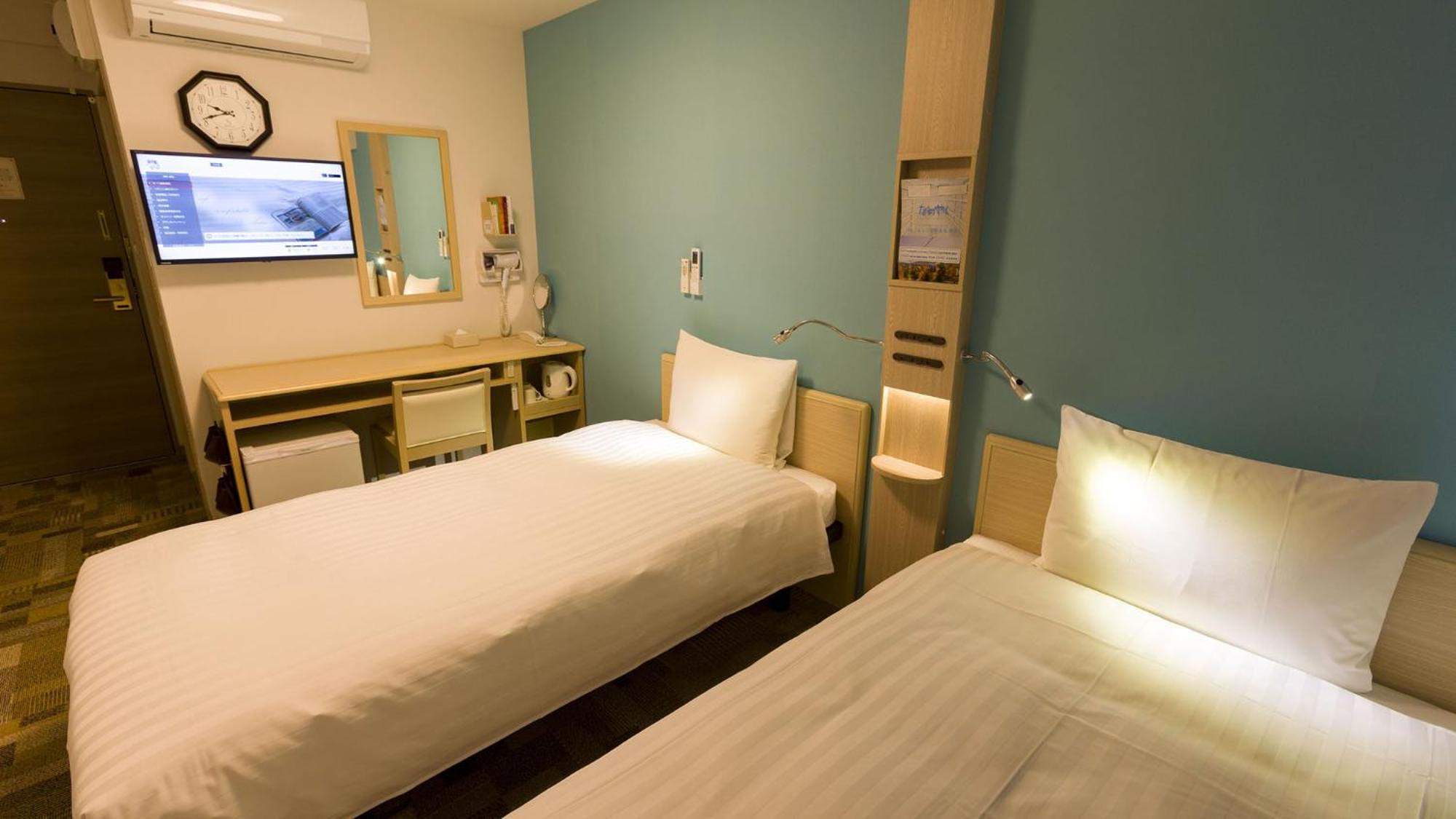 Toyoko Inn Saga Ekimae Rum bild